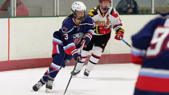 DII Lady Flames stretch winning streak to 7 games by sweeping Terrapins on road Image
