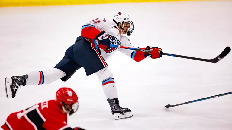 Flames snuff Utes in opener, 8-2, sparked and capped by power-play goals