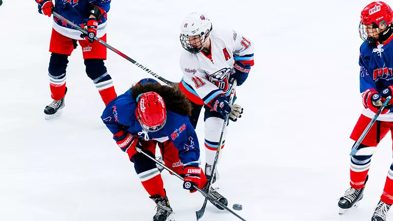 Top-ranked Lady Flames’ 30-game winning streak snapped at No. 10 Jamestown