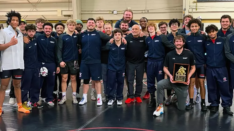 Flames wrestlers claim hardware for third-place team showing at NCWA National Duals