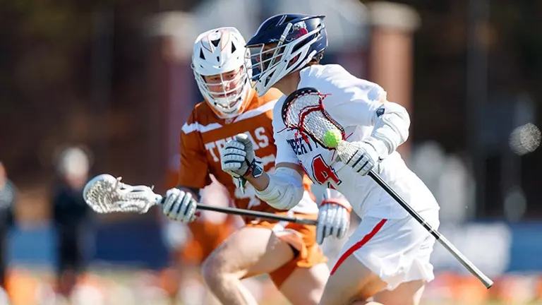 Hammett named MCLA Division I Player of the Week as Flames debut at No. 6 in national rankings