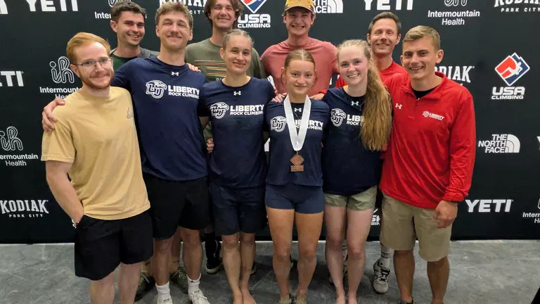 Rock climbers ascend to program-best sixth place in overall team standings at Collegiate Nationals in Utah