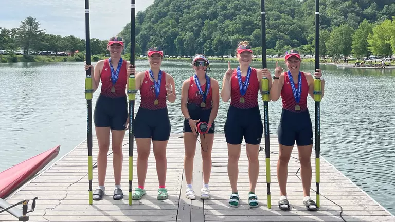 Women’s Novice 4 rowing team earns first-place finish at nationals