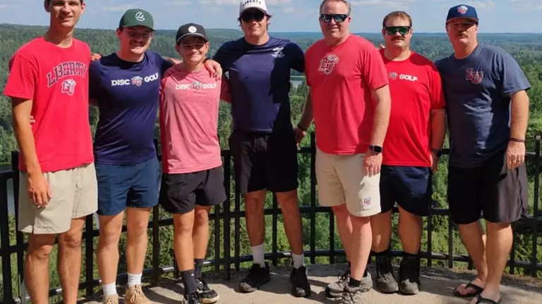Disc golf players, coaches, a recruit, and a hockey player help run World Championships in Finland