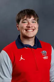 2025_MensSwimming_Evan_Chesnut