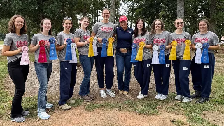 Western equestrian team opens Region 4 competition with third-, fourth-place showings at Clemson