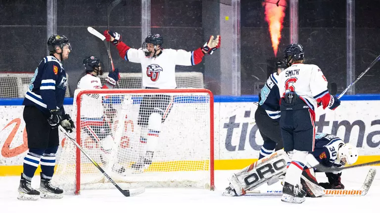 DI Flames split last two games in Finland, celebrate four players' baptisms