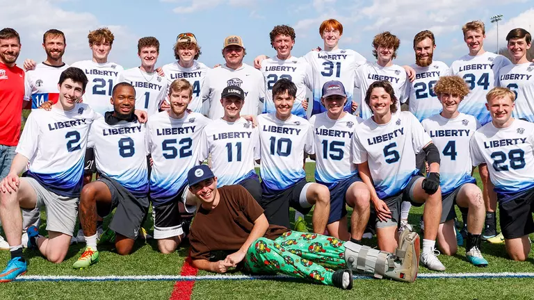 Men’s ultimate team, seeded third, goes 4-2 and finishes fifth in home tournament