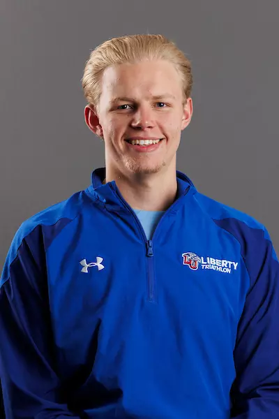 Isaac Wilson with the Triathlon Team is photographed for Club Sports on March 10, 2026. (Photo by Emily Cuthrell)