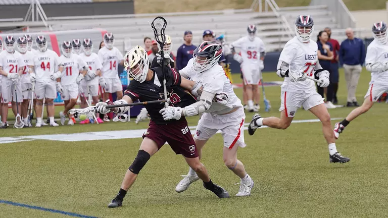 Flames’ 23-game winning streak chopped by Seminoles in 22-8 axing