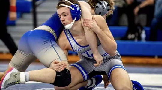 Charlie Creighton wrestling recruit