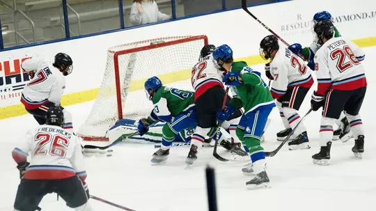 DII men's hockey on attack against FGCU
