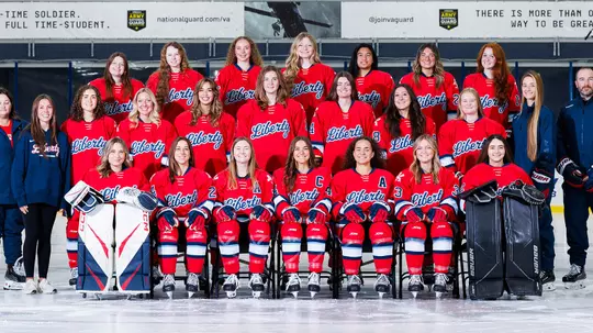 DII women's hockey team photo