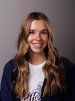 Emmalee Clow