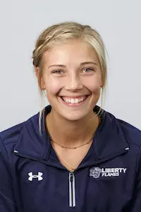 Ellie Schanz headshot