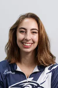 Emma Suggs headshot