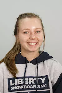 Madison Dillard headshot