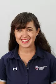 Maggie Woelffer headshot