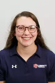 Taylor Villani headshot