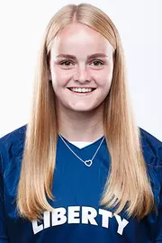 Katharina Pohs headshot