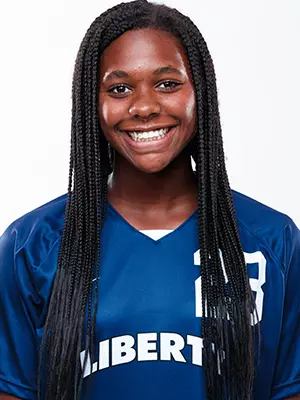 Alexis Salazar headshot