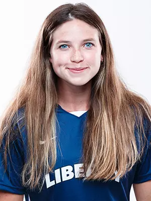 Grace Spade headshot