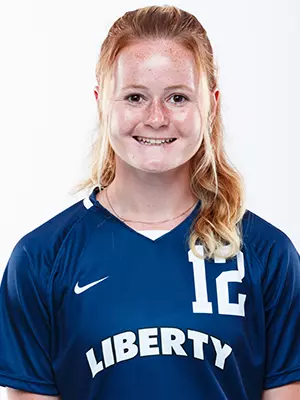 Brenna Warren headshot