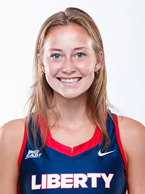 Lizzie Hamlett headshot