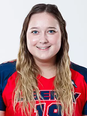 Saige Weaver headshot