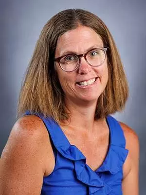 staff_Elizabeth_Creasy