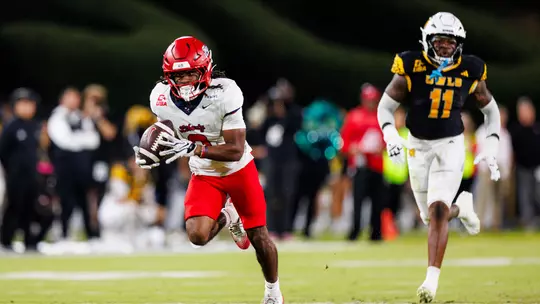 Football - Jaylon Coleman scored on a 56-yard touchdown pass - Football takes on Kennesaw State University at the Fifth Third Stadium on October 22, 2026. (Photo by KJ Jugar)
