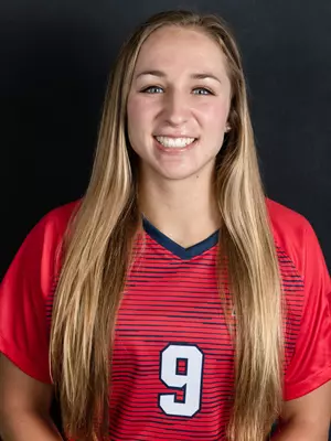 Madison Ellis headshot