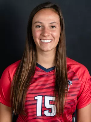 Zoe Gaffney headshot