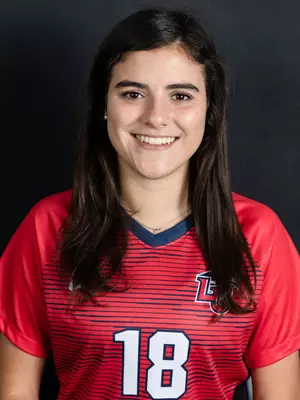 Madison Martin headshot