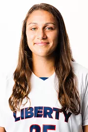 Maddy Oliver headshot