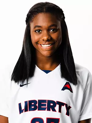 Alexis Salazar headshot