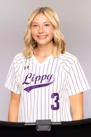 Courtney Saur