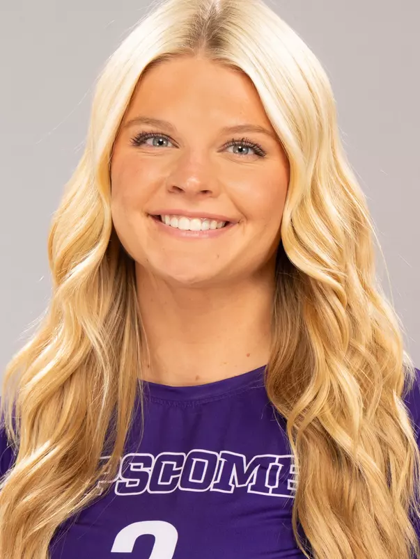 Sydney Strenger headshot