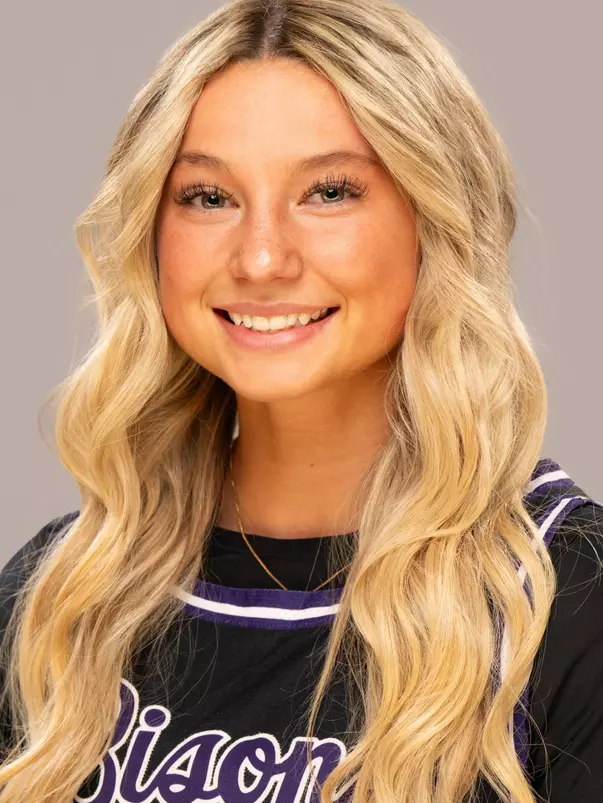 Lexi Primus headshot