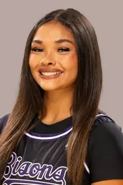 Mia Smith headshot