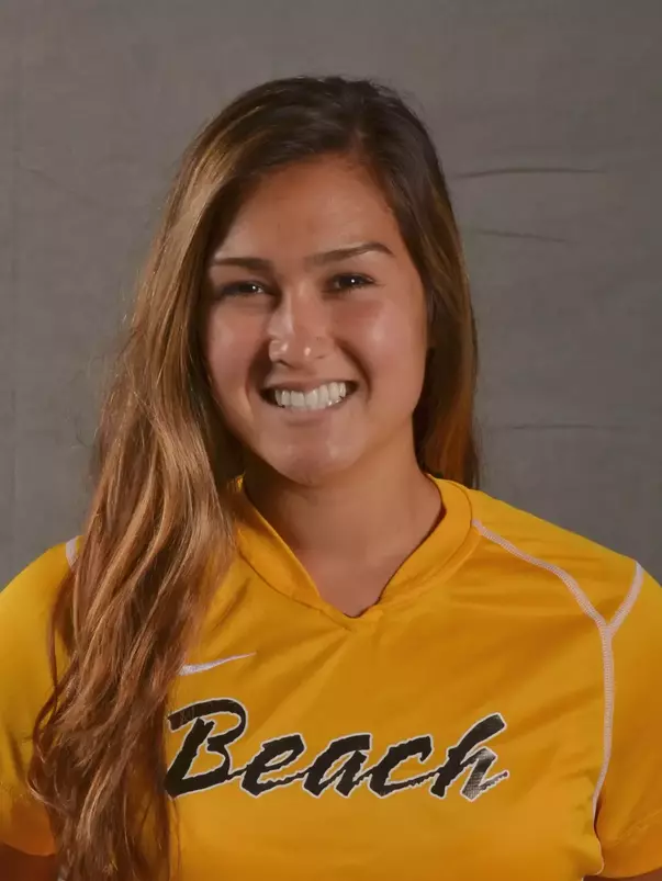 2011 Haylee Eguchi Headshot