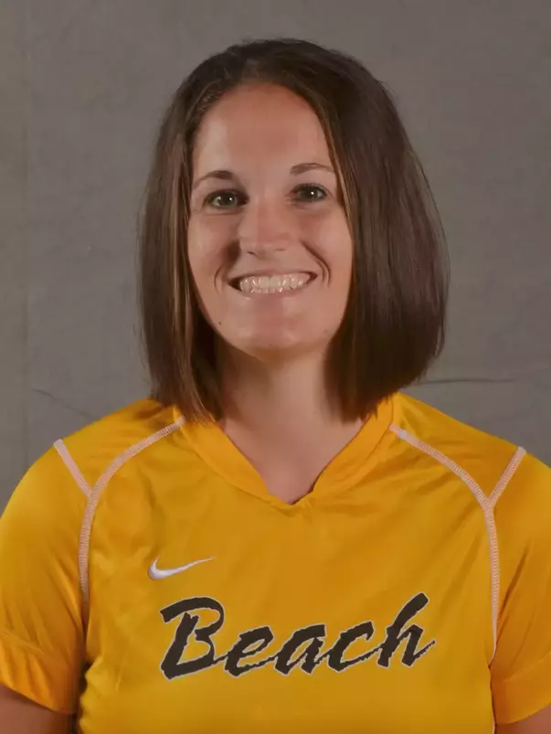 2011 Nicole Hubbard Headshot