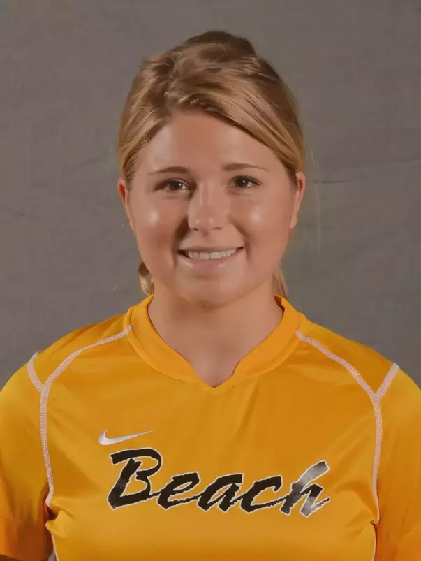 2011 Lara Balcer Headshot