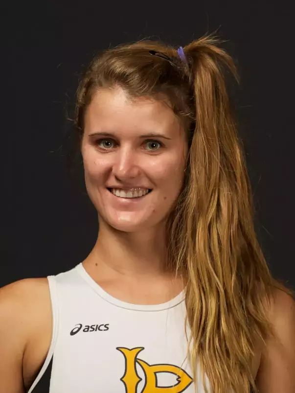 Armstrong_Stephanie_13