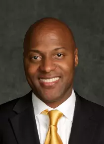 LBSU Spring Sport Head Shot