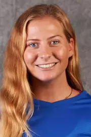 2019 Ashley Seymour Headshot
