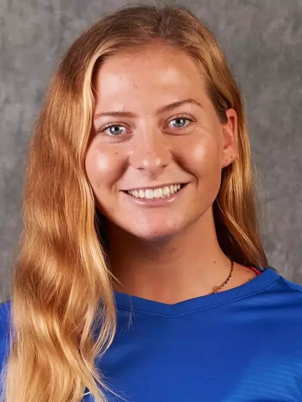 2019 Ashley Seymour Headshot