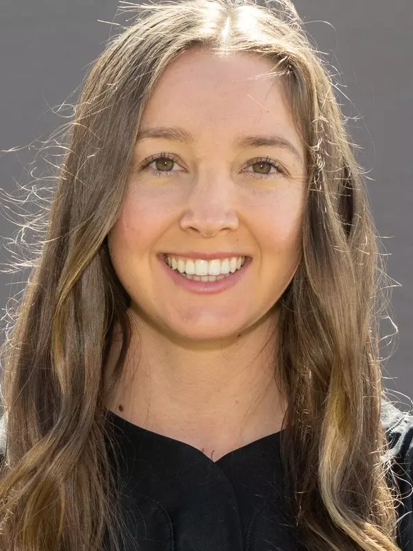 Breezy Wise Headshot