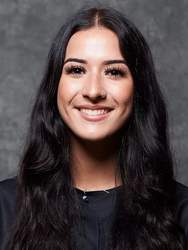 Maddy Ruffin Headshot