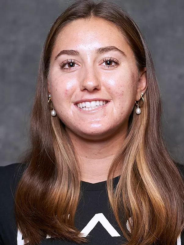 Jillian Rodriguez Headshot